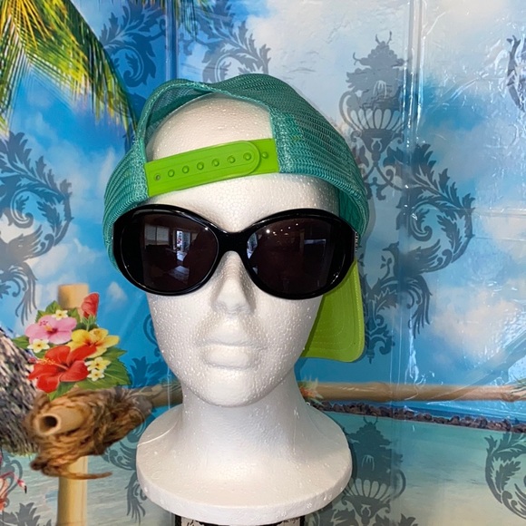 π Juicy Couture Sunglasses W/ Butterfly & Flower! - Picture 3 of 10